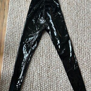 Commando Faux Patent Leather Legging